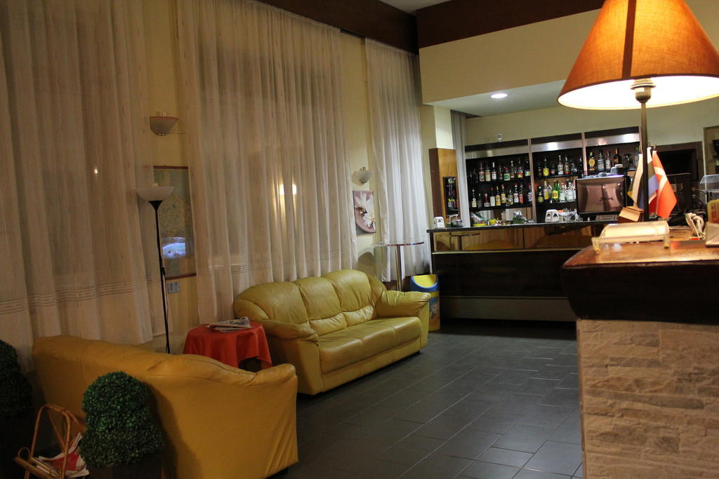 Hotel 106 Sellia Marina Luaran gambar